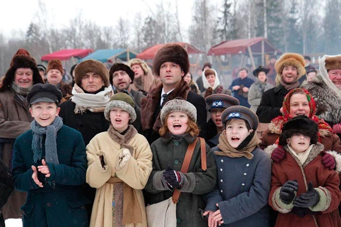 кадр Агата и сыск. Выгодный риск 4