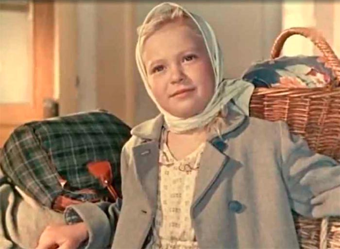 кадр Алёнка 4