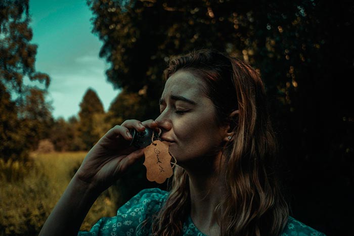 Фильм «Алиса в стране кошмаров» (2023) - сюжет, актеры и роли, кадры из ...