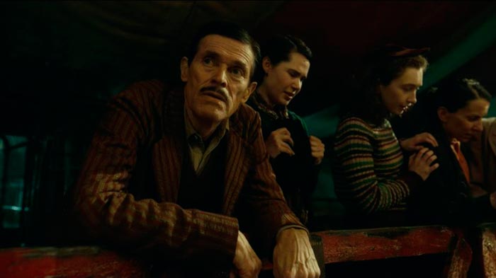 Кадр из фильма Аллея кошмаров кадр Аллея кошмаров 6