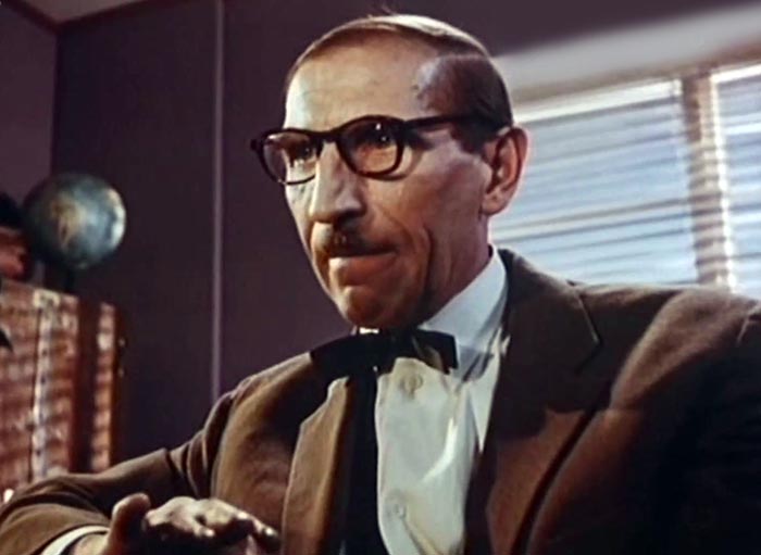 кадр Совершенно серьезно 3