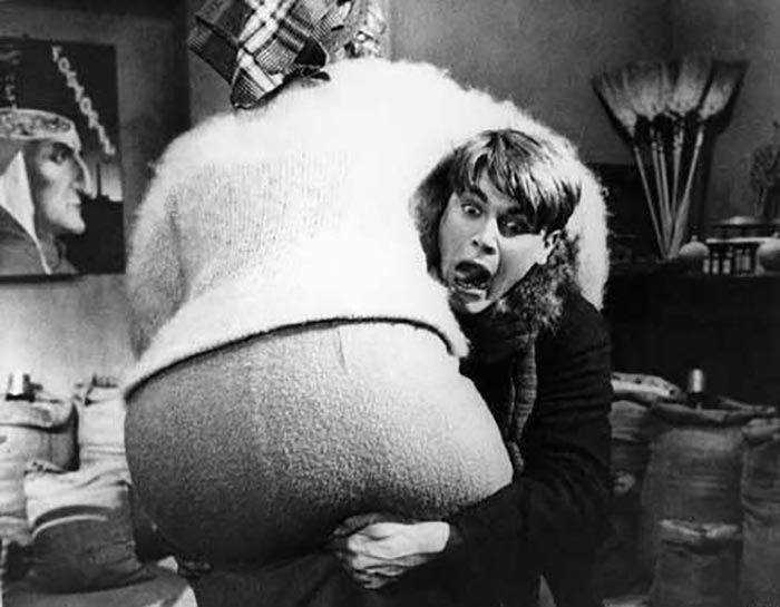 кадр Амаркорд 2