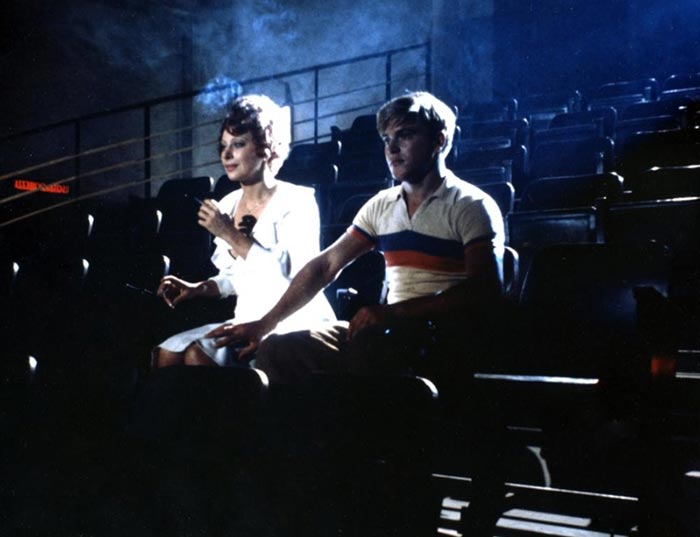 кадр Амаркорд 10