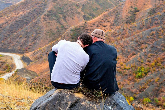 кадр Анна и Вано. Ванна и вино 3