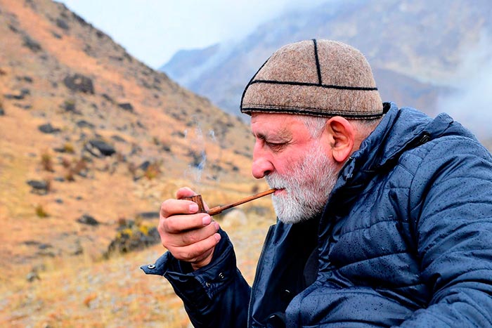 кадр Анна и Вано. Ванна и вино 6