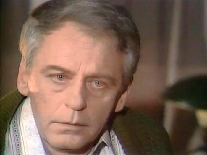 кадр Атланты и кариатиды 3