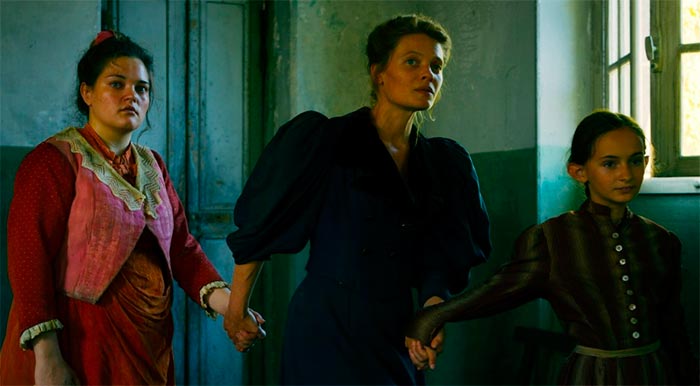 Кадр из фильма Бал сумасшедших кадр Бал сумасшедших 9