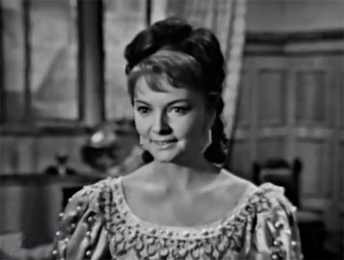 Кадр из фильма Белая перчатка кадр Белая перчатка 5