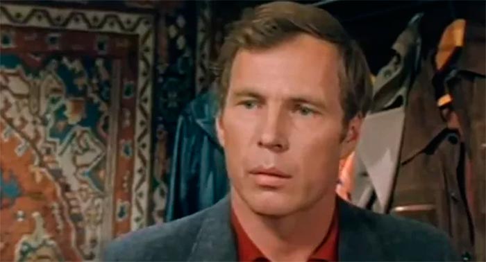 кадр Белый ворон 11