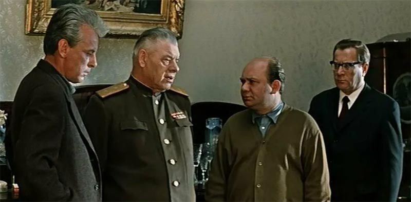 Кадр из фильма Белорусский вокзал кадр Белорусский вокзал 8