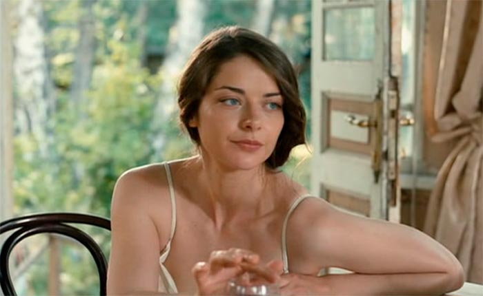 кадр Бесприданница 9