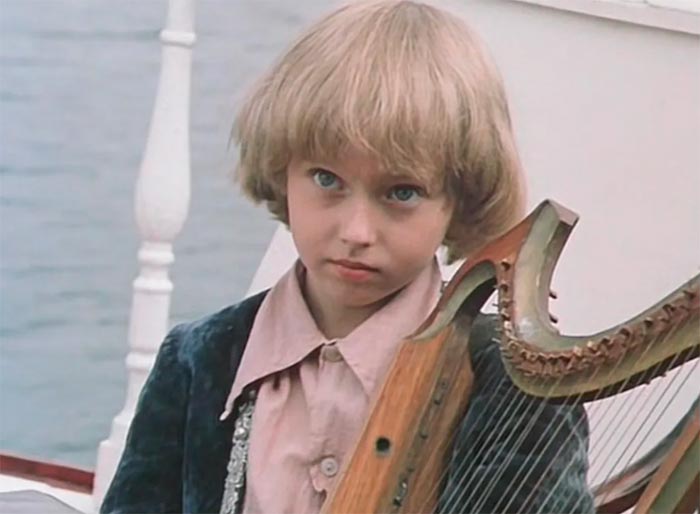Фильм «Без семьи» (1984) - сюжет, актеры и роли, кадры из фильма