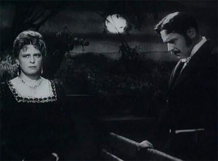 Фильм «Без вины виноватые» (1945) - сюжет, актеры и роли, кадры из фильма