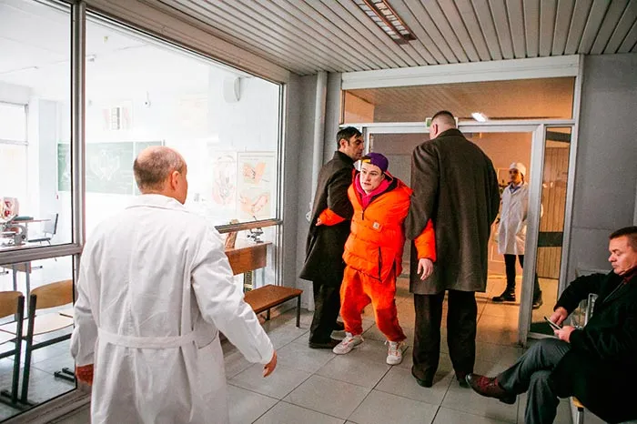 кадр Быть 10