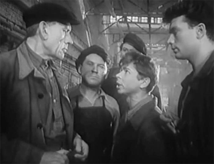 Кадр из фильма Битва в пути кадр Битва в пути 4