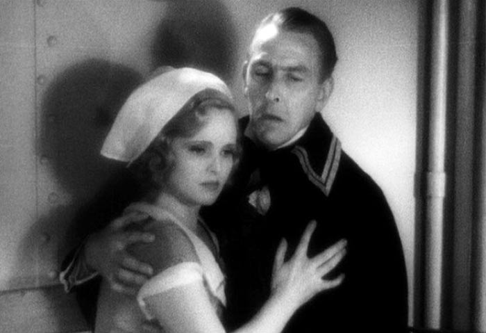 Кадр из фильма Богатые и странные кадр Богатые и странные 5