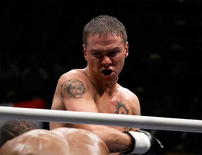 Кадр из фильма Бой с тенью 2: Реванш кадр Бой с тенью 2: Реванш 2