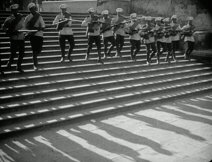 Кадр из фильма Броненосец Потемкин кадр Броненосец Потемкин 9