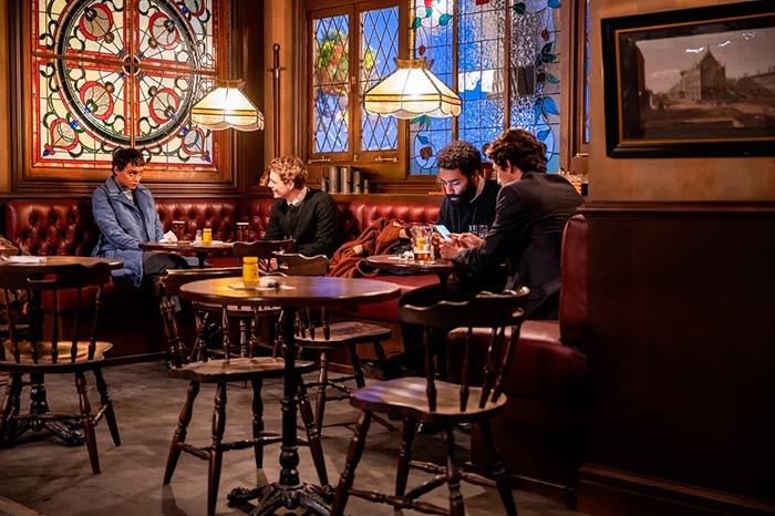 кадр Бюро магических услуг 6