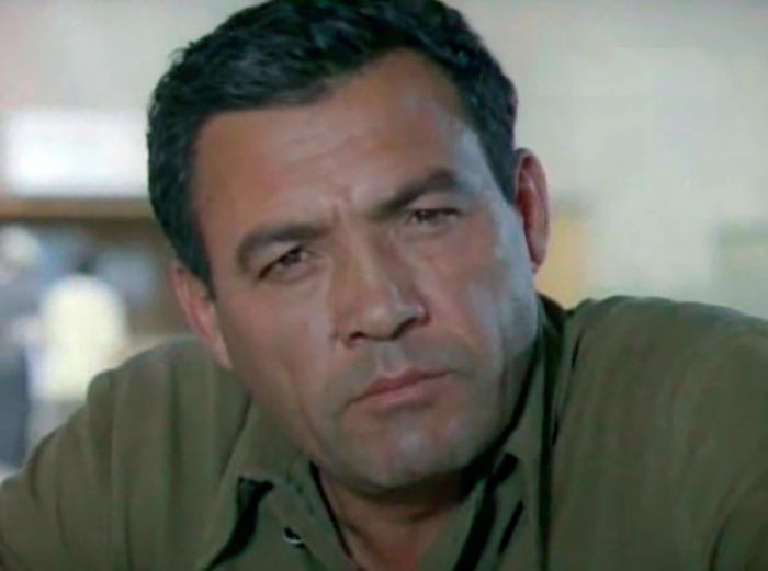 Кадр из фильма Человек меняет кожу кадр Человек меняет кожу 6