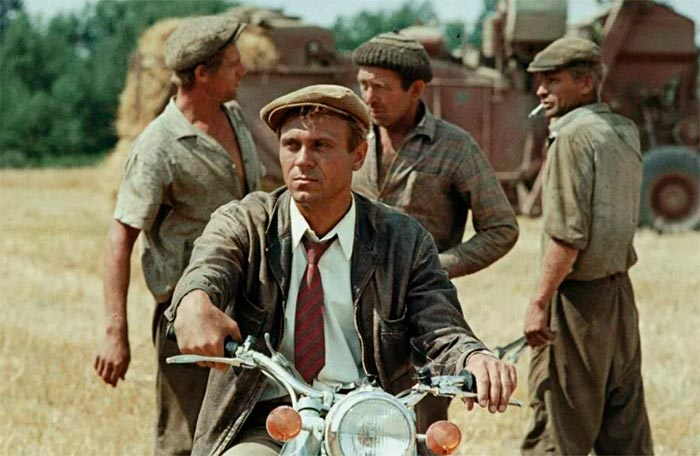 кадр Человек на своём месте 2