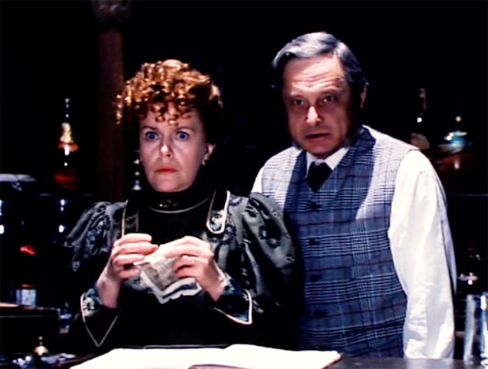 Кадр из фильма Человек-невидимка кадр Человек-невидимка 10