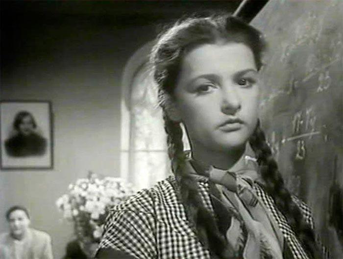 кадр Человек родился 6