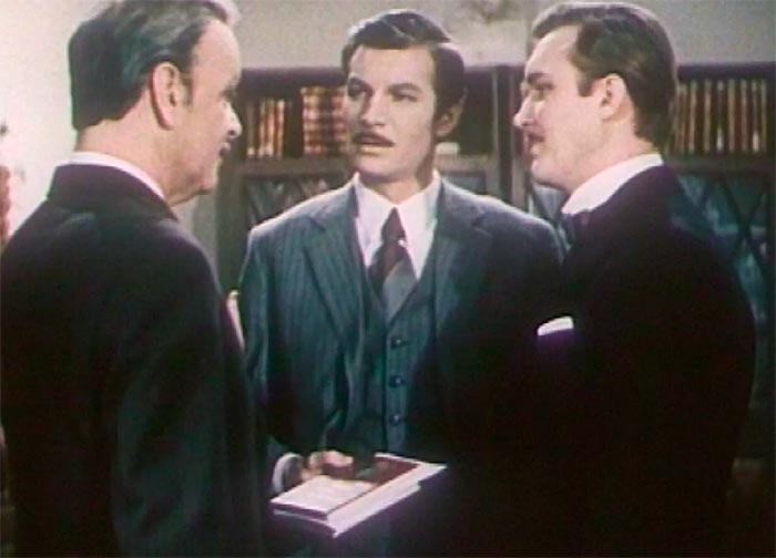 кадр Человек в штатском 2