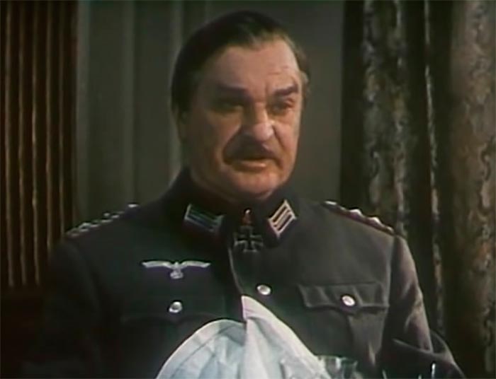 кадр Человек в штатском 7