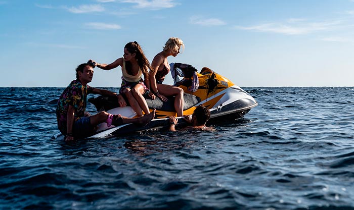 Кадр из фильма Челюсти: Столкновение кадр Челюсти: Столкновение 10