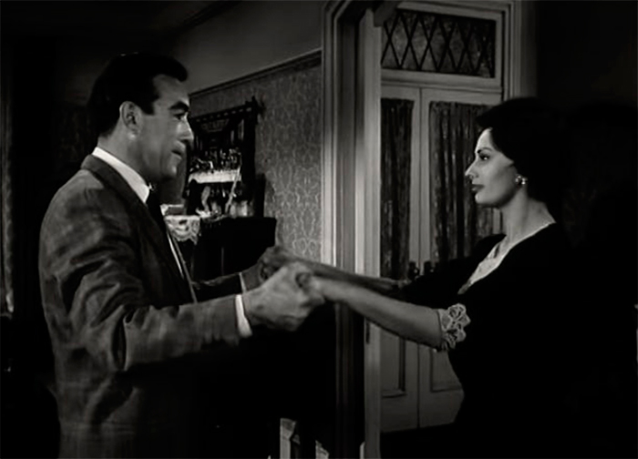 кадр Черная орхидея 11