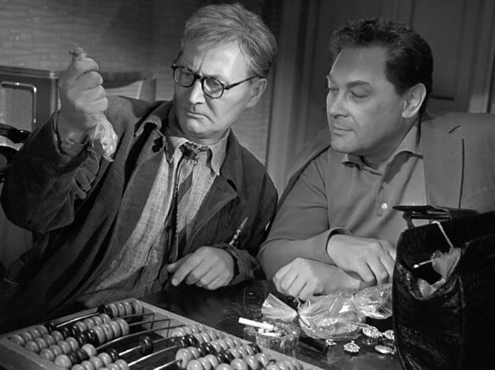 кадр Черный бизнес 4