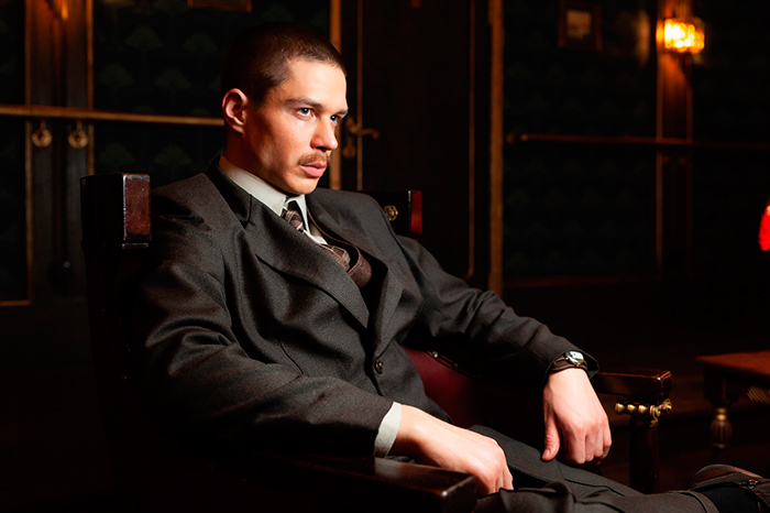 кадр Чёрный шёлк 5