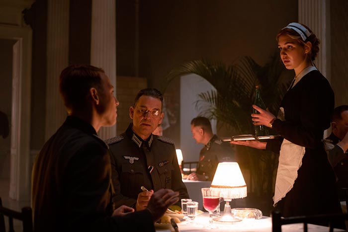 кадр Что скрывает Ирэн? 8