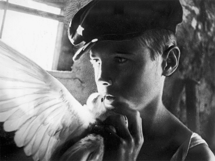 кадр Чужая белая и рябой 2