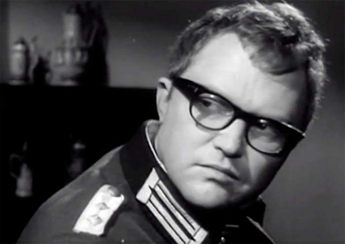 Кадр из фильма Циклон начнётся ночью кадр Циклон начнётся ночью 10