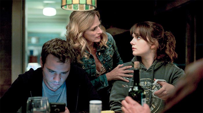 Кадр из фильма CODA: Ребенок глухих родителей кадр CODA: Ребенок глухих родителей 10