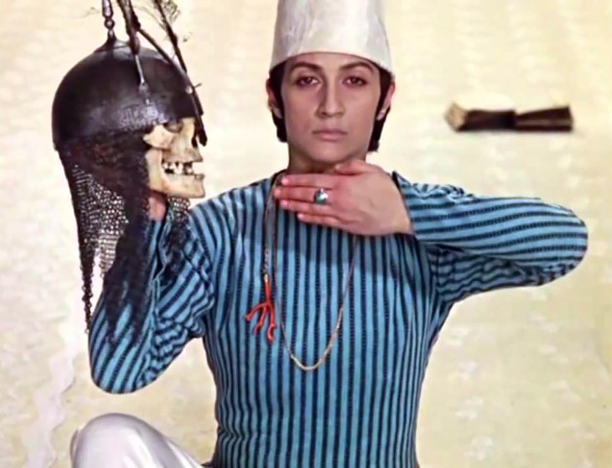 кадр Цвет граната 6