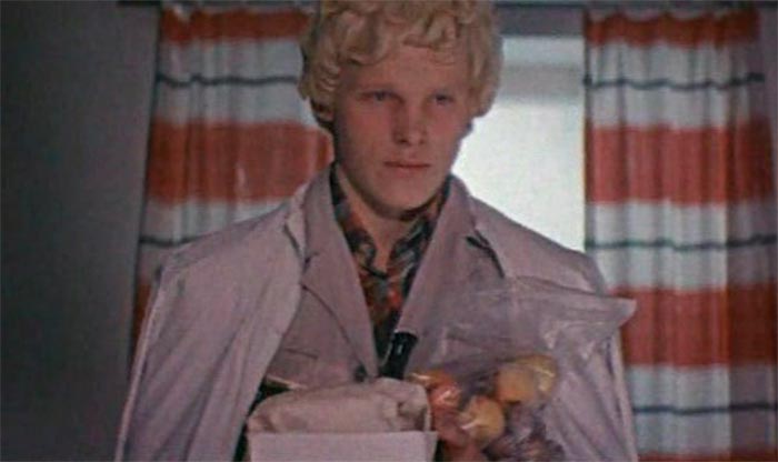 Кадр из фильма Цветы для Оли кадр Цветы для Оли 3