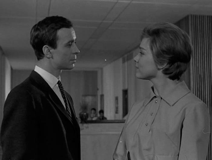 кадр Дайте жалобную книгу 4