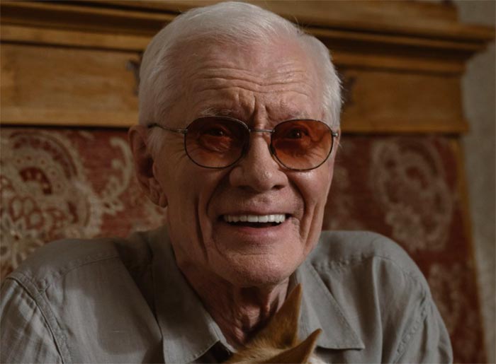 кадр Дедушка без адреса 7