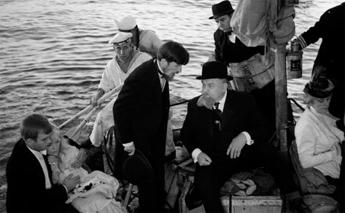 кадр День ангела 4