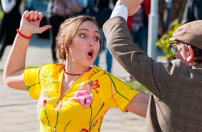 кадр Деньги 8