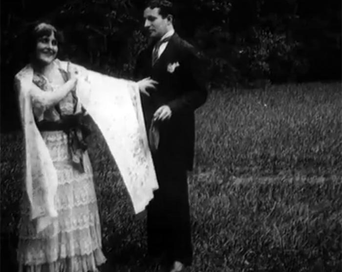 Кадр из фильма Дети века кадр Дети века 10