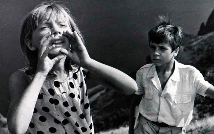 Фильм «Девочка и эхо» (1964) - сюжет, актеры и роли, кадры из фильма