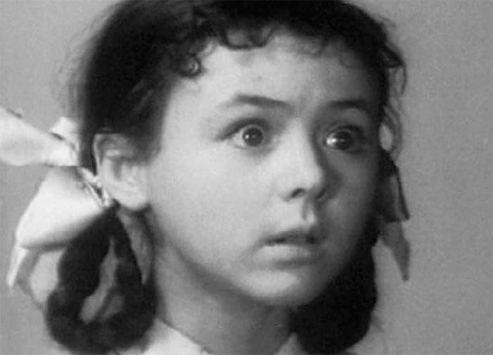 кадр Девочка и крокодил 2