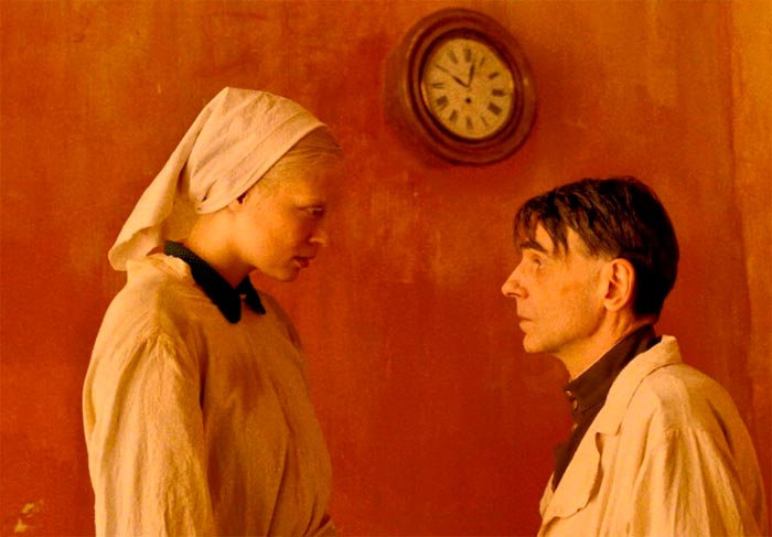 кадр Дылда 9