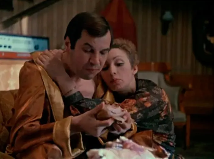 кадр Добряки 10