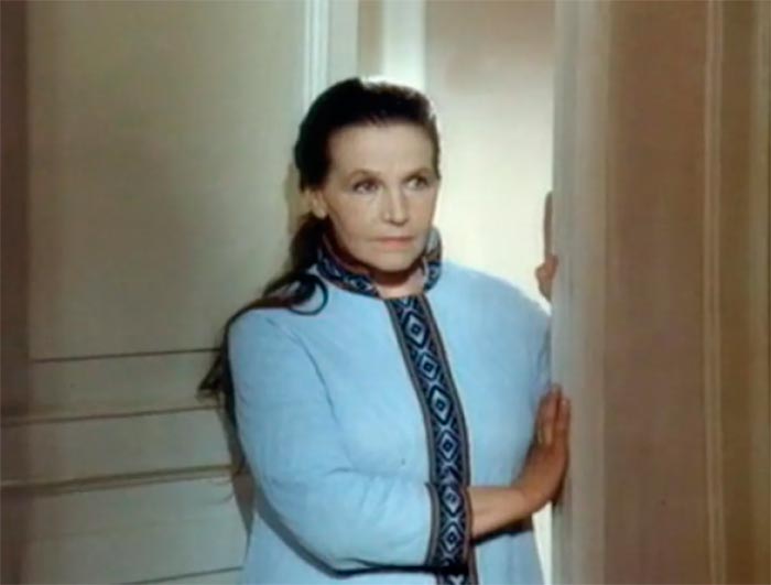 кадр Дочки-матери 8