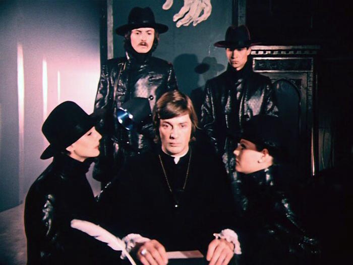 кадр Дом, который построил Свифт 7